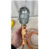 Image 2 : Assorted Work Lights: 2 Halogen Work Lights, Fluorescent Work Light, Incandescent Work Light