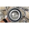 Image 4 : 4 Disk Brake Centre Caps and 4 Beauty Rings For Chevy Corvette/Camaro Rally Wheels