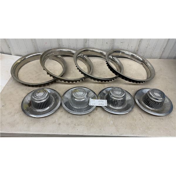 Chrome Chevy Centre Caps and Beauty Rings