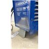 Image 2 : Associated Model US20 Battery Charger, 6V/40A, 12V/10A, 200A 12V Engine Start