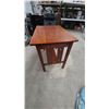 Image 3 : Mission Style Quarter-Sawn Oak Side Table with Lower Shelf, 30”×36”×24”