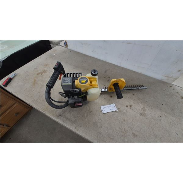 McCulloch MAC GHT-18 Gas-Powered Hedge Trimmer