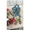 Image 5 : Assorted Ratchet Straps and Tie-Downs, Including Heavy-Duty and Light-Duty Straps