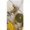 Image 3 : Lot of 5 Ratchet Straps (2 Are New)