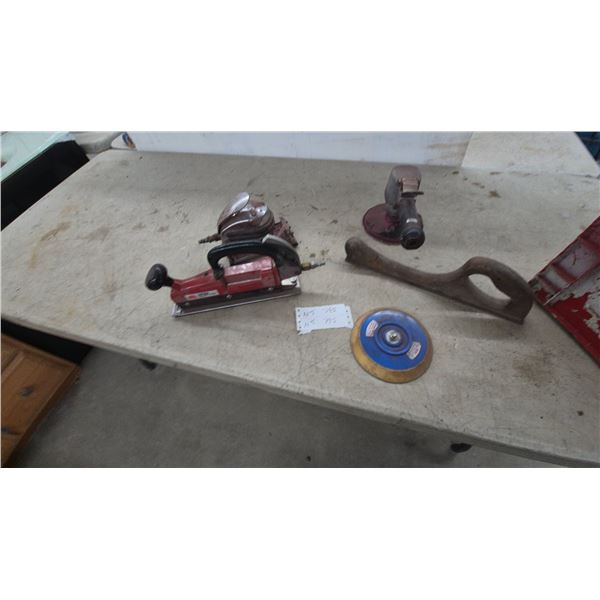 Mac Tools AFS2 Mini Straight Line Air Sander, Angle Grinder, Sanding Disc