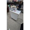 Image 4 : Vintage Singer Stylist Sewing Machine with Foot Pedal and Accessories with Sewing Cabinet