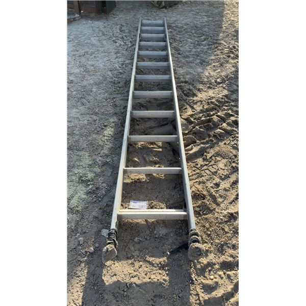 Aluminum Extension Ladder, 24 Feet Total