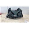 Image 5 : Roots Duffle Bag and Roots Rolling Duffle Bag
