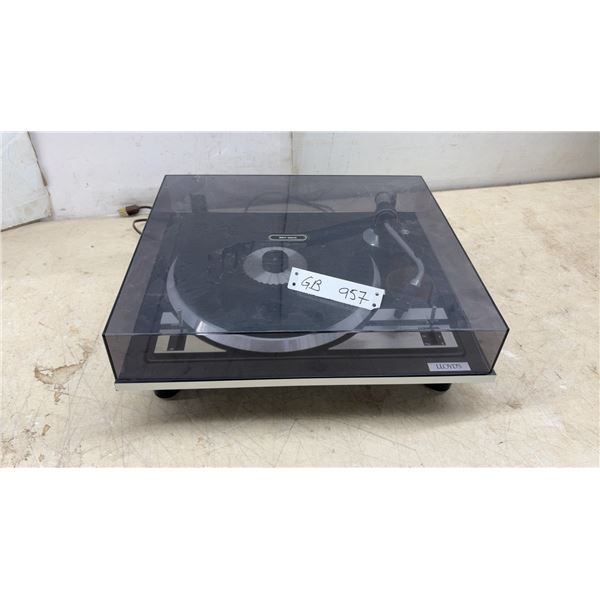 Lloyd's H701 Belt Drive Stereo Turntable with Dust Cover, 33/45 Speed