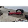 Image 3 : Ultra Pro No. 66380 Pneumatic Straight-Line Air File Sander