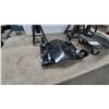 Image 7 : 2 Motomaster Vehicle Positioning Wheel Dollies and 3 Metal Jack Stands