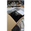 Image 5 : New Shop Iron Portable Abrasive Blaster Kit, Helmet, Gloves and GreenGrit 30-60 Media Full bag