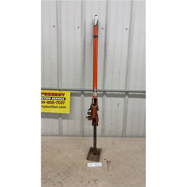 Jackall Mark V High-Lift Farm Jack, 8000 Pound Capacity