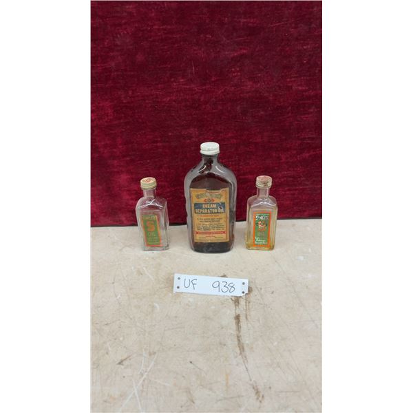 Vintage Singer Sewing Machine Oil Bottles and Goldex Cream Separator Oil Bottle by Robinson