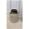 Image 6 : Two-Tone Stoneware 1-Gallon Jug and Pickle Crock