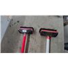 Image 2 : Duchess 8-Ender and Lowry's Curling Brooms, Set of 2