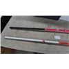 Image 4 : Duchess 8-Ender and Lowry's Curling Brooms, Set of 2