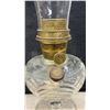 Image 5 : Pair of Aladdin Clear Glass Kerosene Mantle Lamps with Chimneys