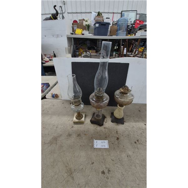 Three Antique Kerosene Oil Table Lamps, Late 19th to Early 20th Century, Glass Fonts