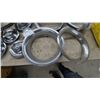 Image 3 : Chevrolet 1967-1968 15” Disc Brake Hubcaps, Dog Dish Center Caps, Chrome Trim Rings