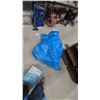 Image 5 : 4 Woven Polyethylene Tarpaulins, 9' × 12', Lightweight, Tear-Resistant with Rust-Resistant Grommets