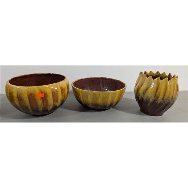 VTG Blue Mountain Pottery (BMP) Canada Ceramic Set