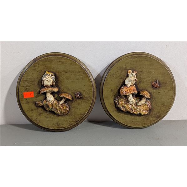 VTG Pair of Wall Plaques - Owl & Mouse on Mushrooms