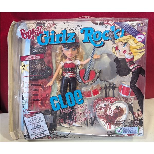 Bratz Girlz Rock 'Chloe' Doll Figure