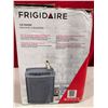 Image 2 : Frigidaire 26lb Ice Maker
