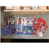 Image 2 : Assorted Sports Cards: Hockey & Baseball