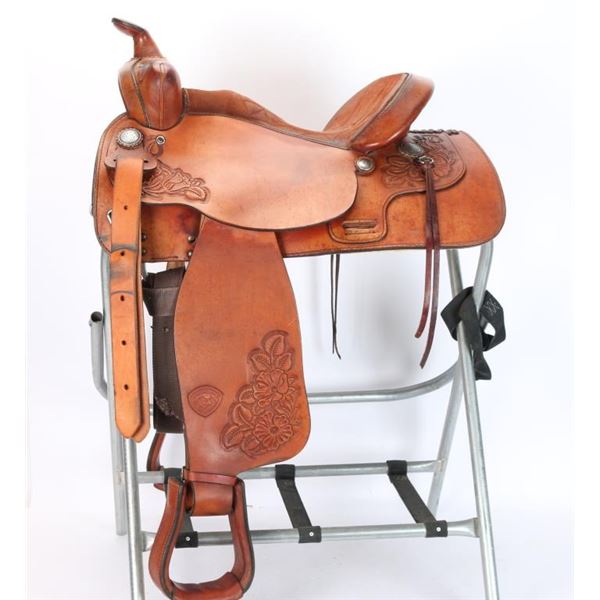 Herford Brand Saddle