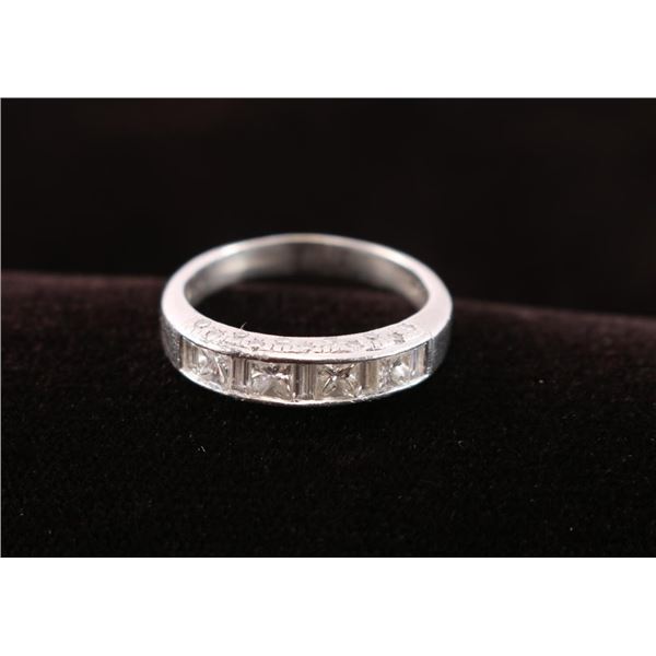 Ladies Diamond & Platinum Ring