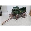Image 4 : John Deere Collector Vintage Farm Wagon