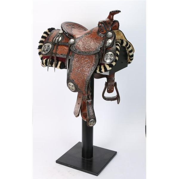 Fancy Hollywood Saddlery Show Saddle.
