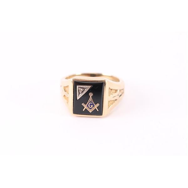 Gold Masonic Ring.