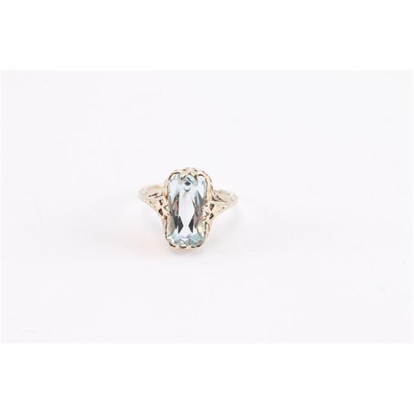 Lady's Art Deco Aquamarine Ring