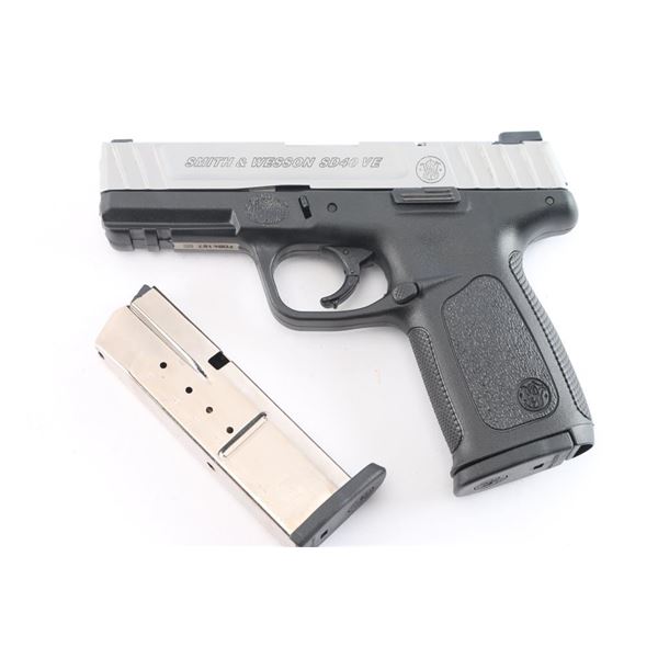 Smith & Wesson SD40 VE .40 S&W #FDB4187