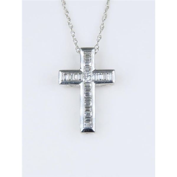 High Quality Dazzling Diamond Cross