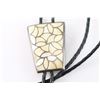 Image 2 : Navajo Mother of Pearl Bolo Tie