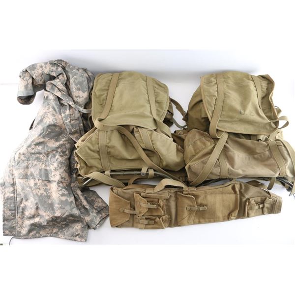 Lot of 2 WW2 US Military Rucksacks.
