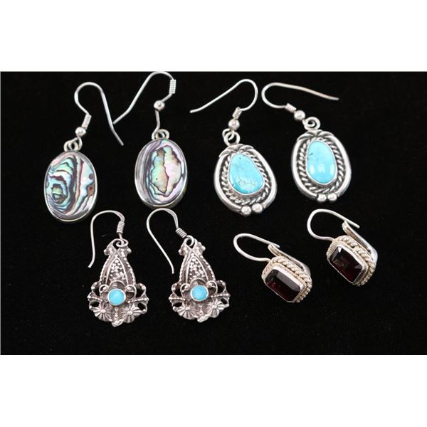 Lot of 4  Earrings