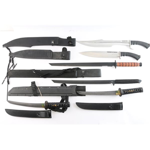 Lot of 6 knives/swords
