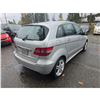 Image 10 : DUNCAN - 2011 MERCEDES-BENZ B200 GREY  201580 KMS - 612762-1