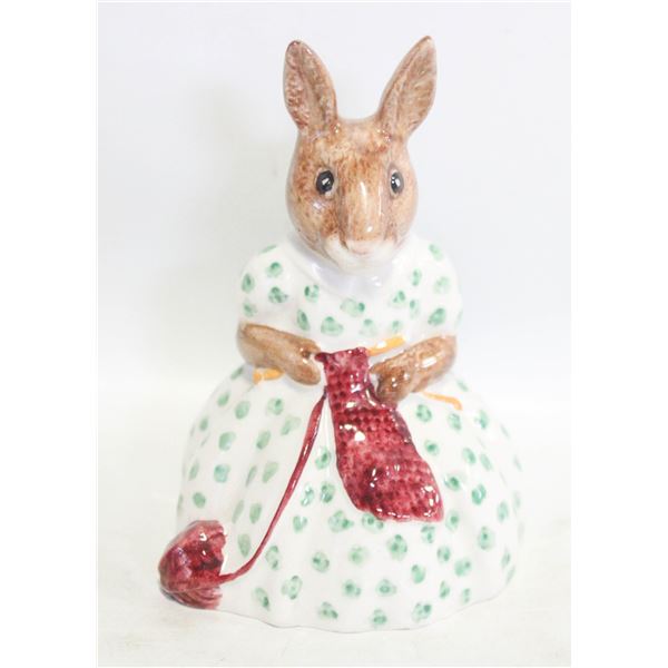ROYAL DOULTON 1974 "BUSY NEEDLES" BUNNYKINS