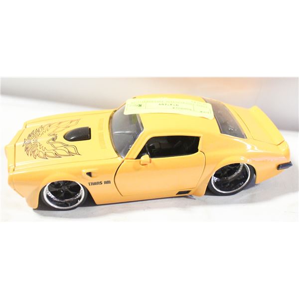 JADA 1972 PONTIAC FIREBIRD (1:24 SCALE)