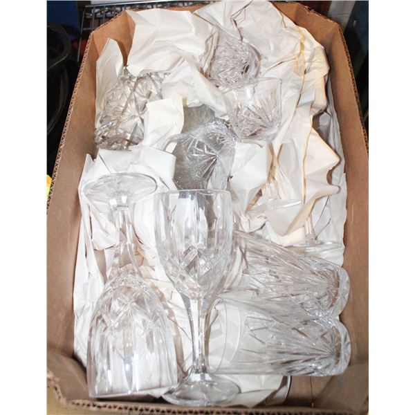 VINTAGE CRYSTAL & GLASSWARE- BOX LOT ASSORTED