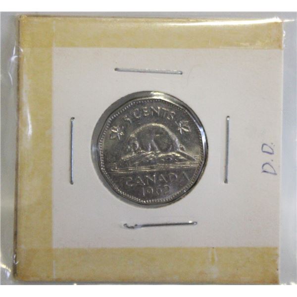 1962 DOUBLE DATE CANADA 5 CENTS COIN