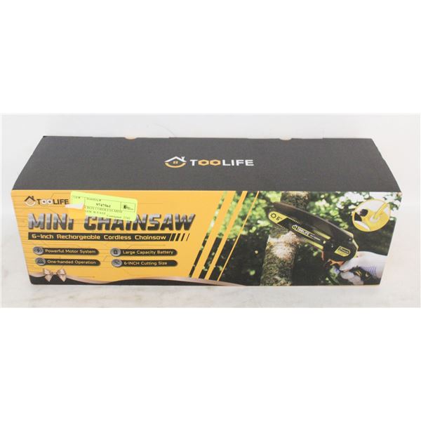 NEW IN BOX CORDLESS MINI CHAINSAW W/FAST