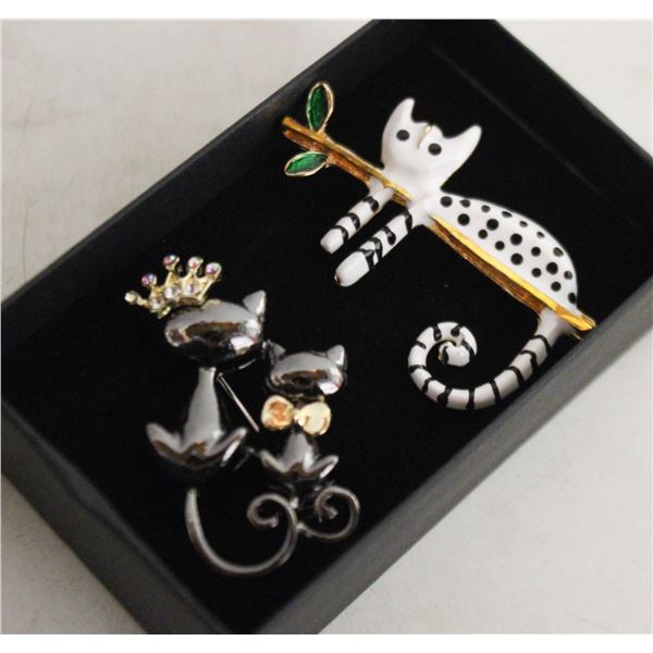 NEW 2PCS BROOCH SET