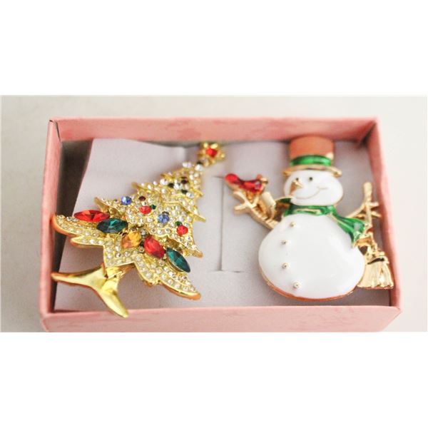NEW 2PCS BROOCH SET